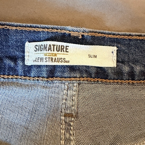 Classic Blue Denim Jeans - Picture 3 of 3